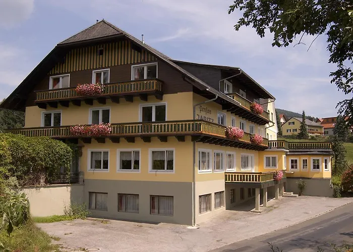 فندق Gasthof-hotel Jaritz Semriach